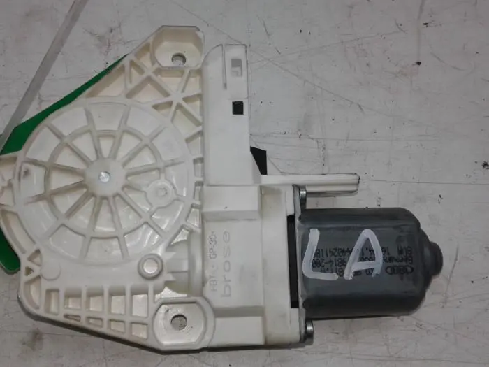 Door window motor Audi A4