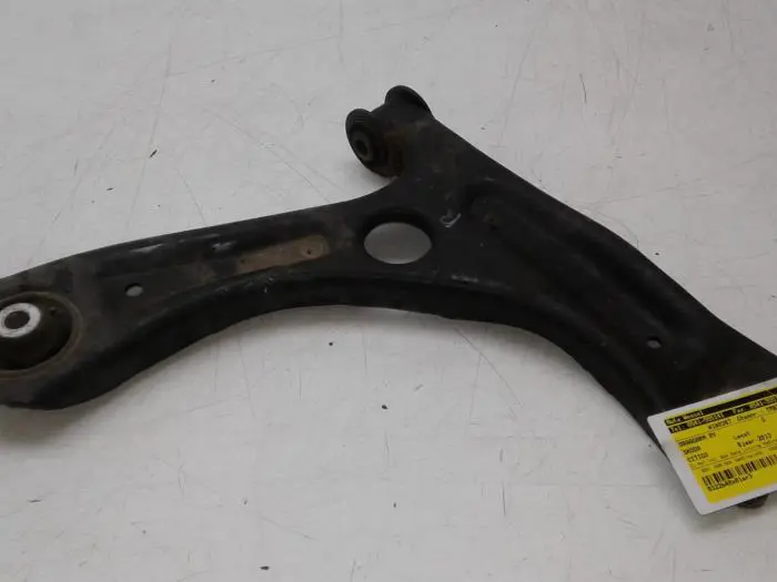 Front wishbone, right Skoda Citigo