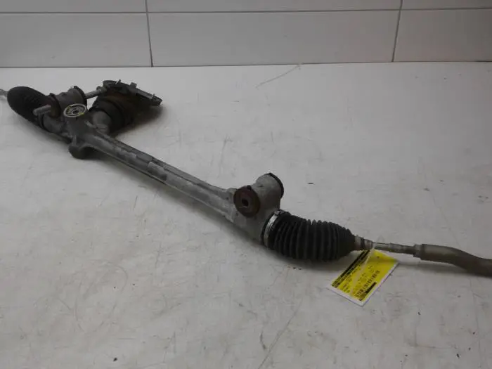 Power steering box Peugeot 108