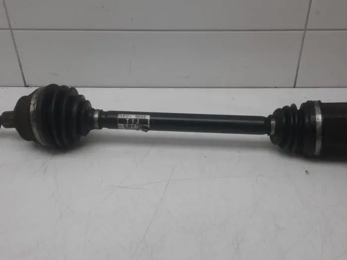 Front drive shaft, left Audi A6 04-