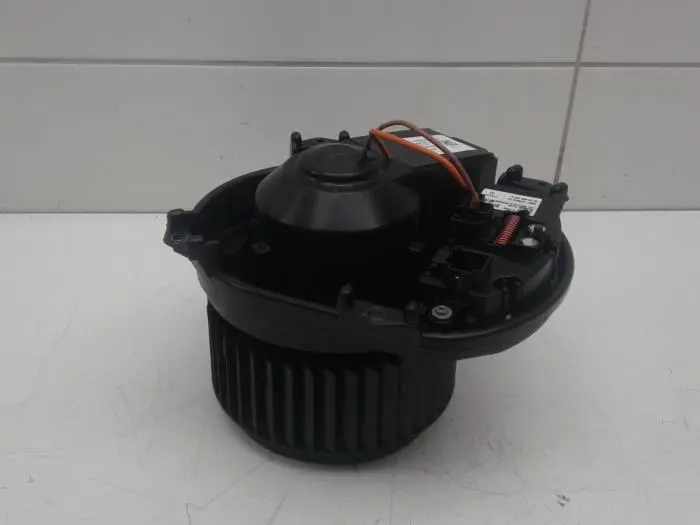 Heating and ventilation fan motor Mercedes CLA