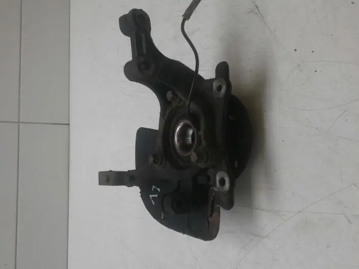 Knuckle, front left Opel Zafira