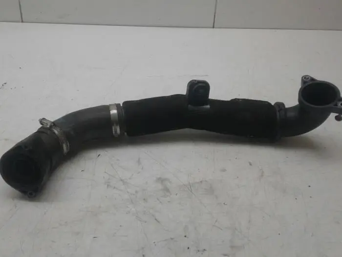 Turbo hose Volkswagen Passat