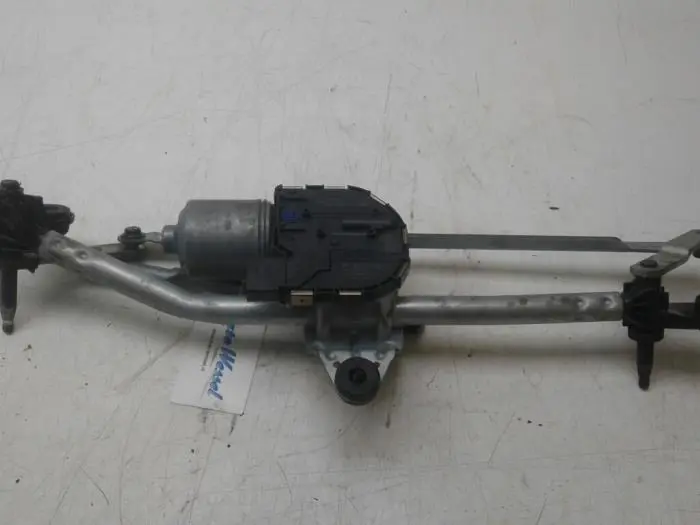 Front wiper motor Audi A3