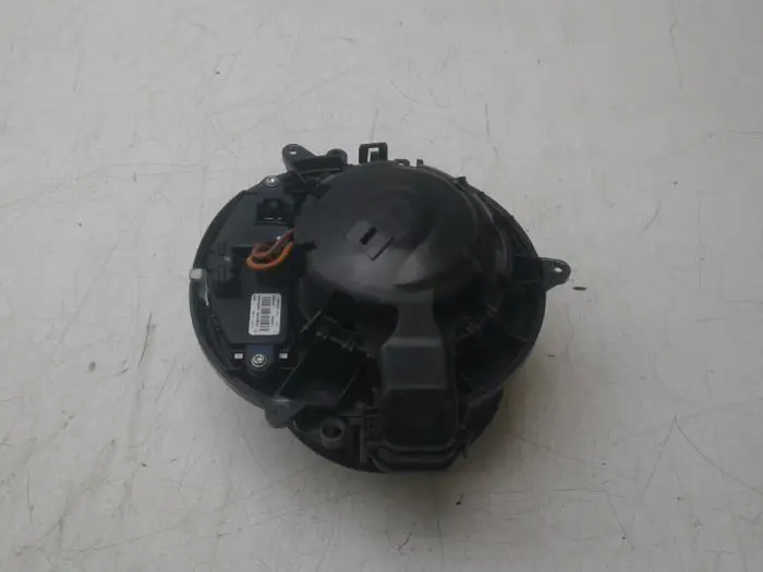 Heating and ventilation fan motor BMW 3-Serie