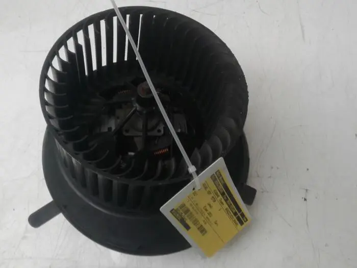 Heating and ventilation fan motor Volkswagen Golf