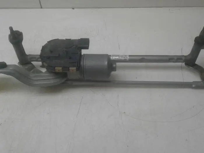 Front wiper motor Volkswagen Golf