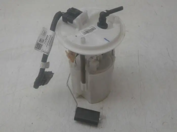 Electric fuel pump Opel Corsa