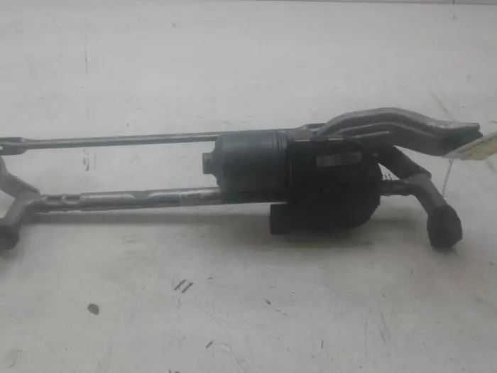 Front wiper motor Volkswagen Golf