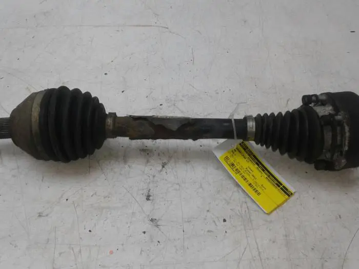 Front drive shaft, left Volkswagen Polo