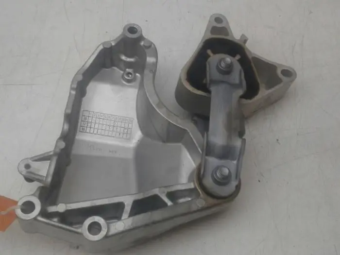 Engine mount Mercedes A-Klasse