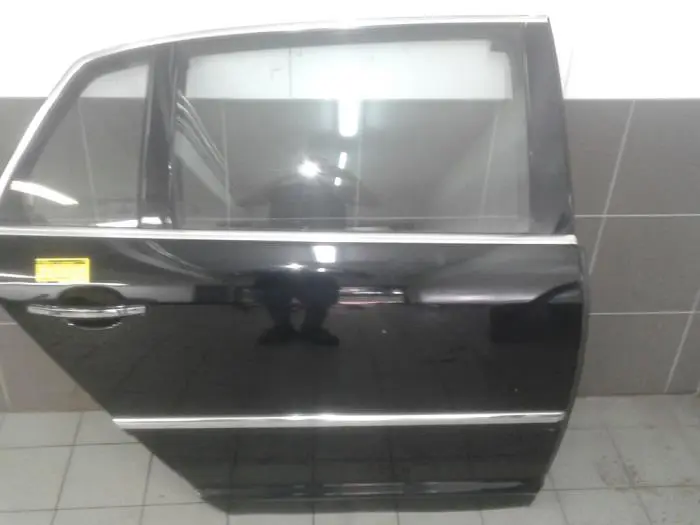 Rear door 4-door, right Volkswagen Phaeton