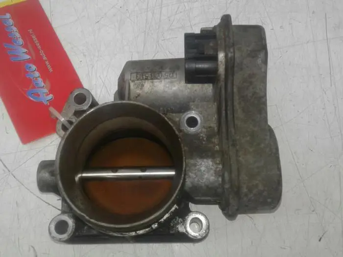 Throttle body Opel Vectra