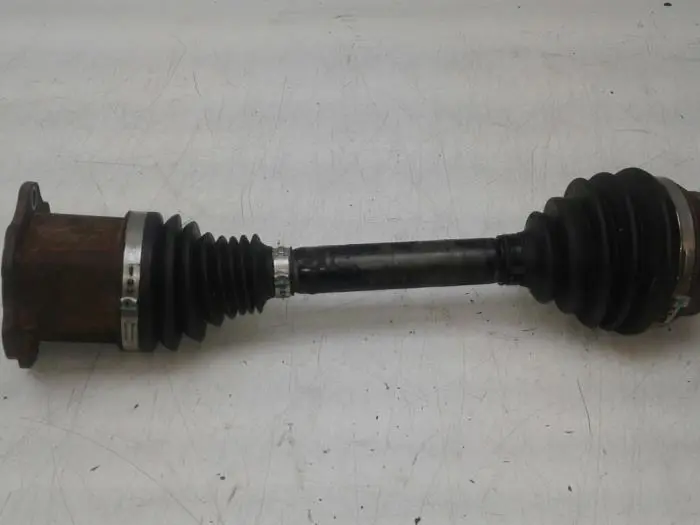 Front drive shaft, left Audi A4