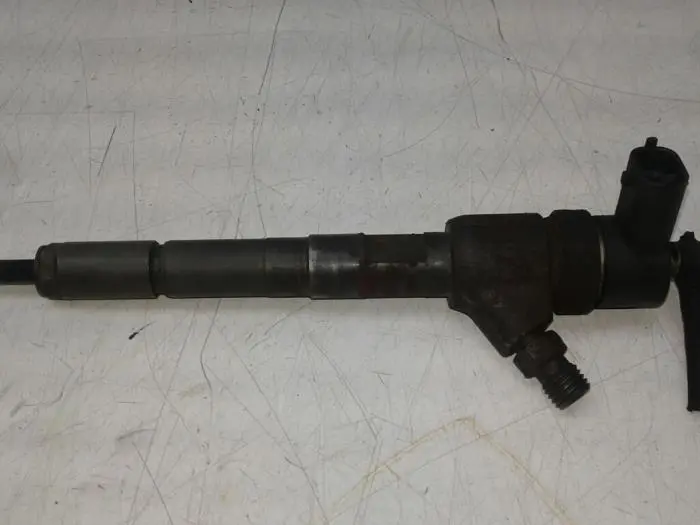 Injector (diesel) Opel Combo