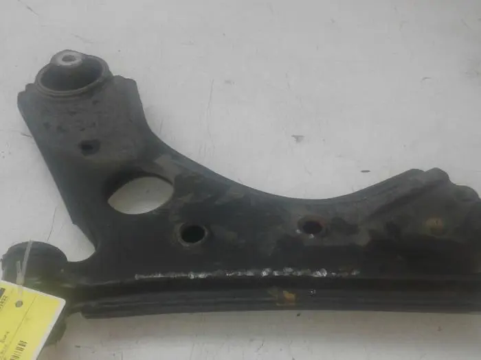 Front wishbone, right Opel Combo