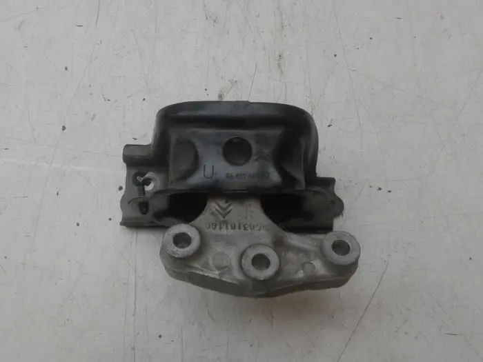 Engine mount Opel Crossland X