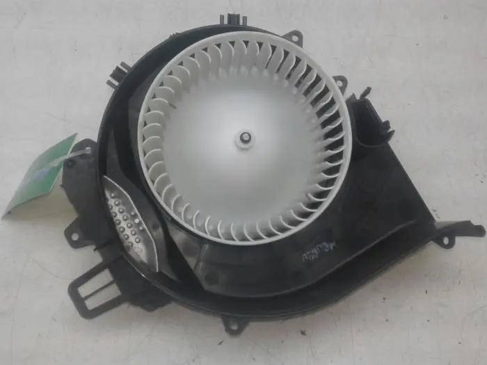 Heating and ventilation fan motor Volkswagen UP