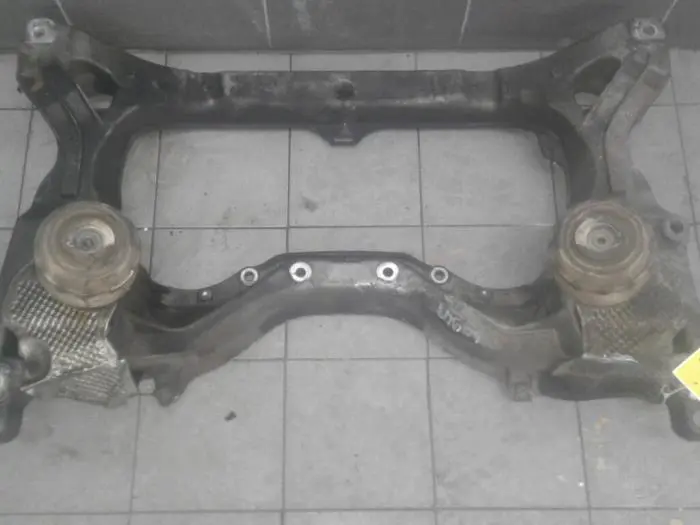 Subframe Mercedes SL