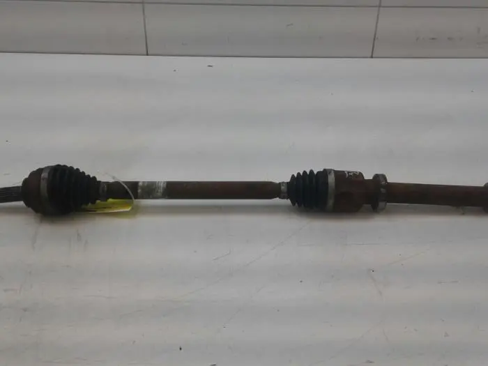 Front drive shaft, right Renault Clio