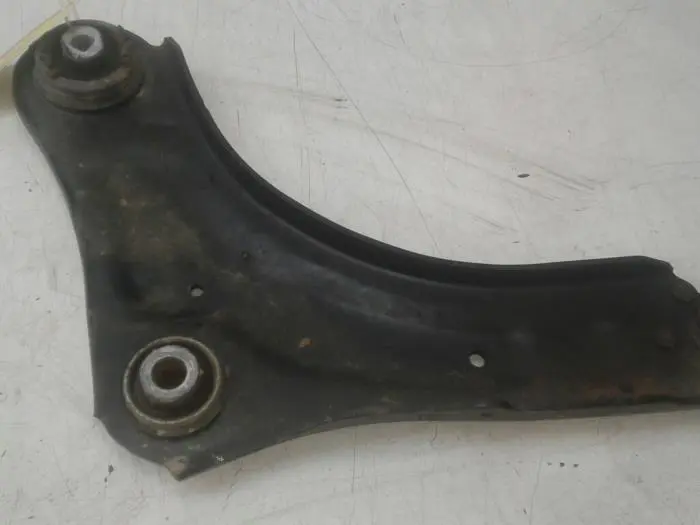 Front wishbone, left Renault Scenic