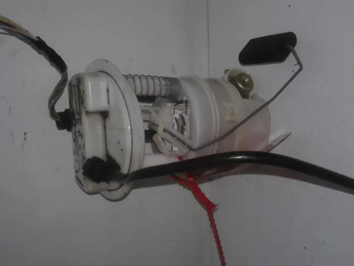 Electric fuel pump Opel Vivaro