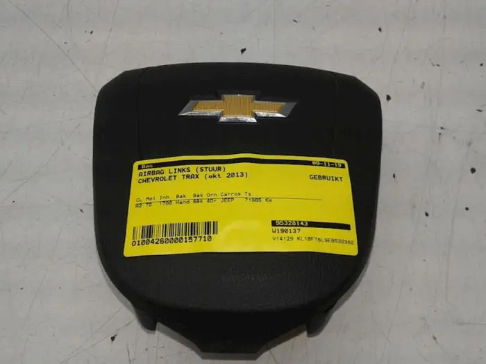 Left airbag (steering wheel) Chevrolet Trax