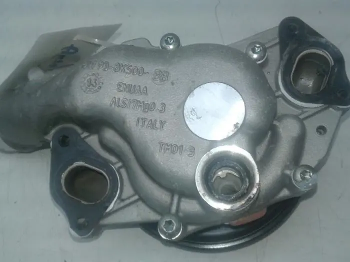 Water pump Jaguar XF