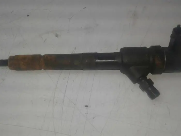 Injector (diesel) Opel Corsa D 07-