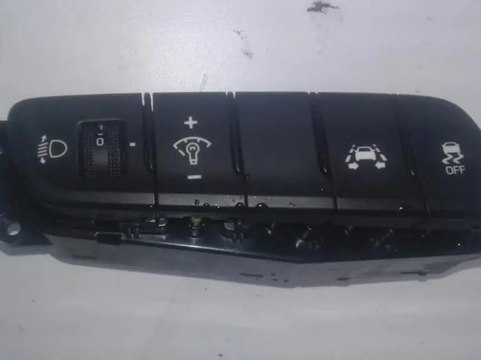 Switch (miscellaneous) Hyundai I30