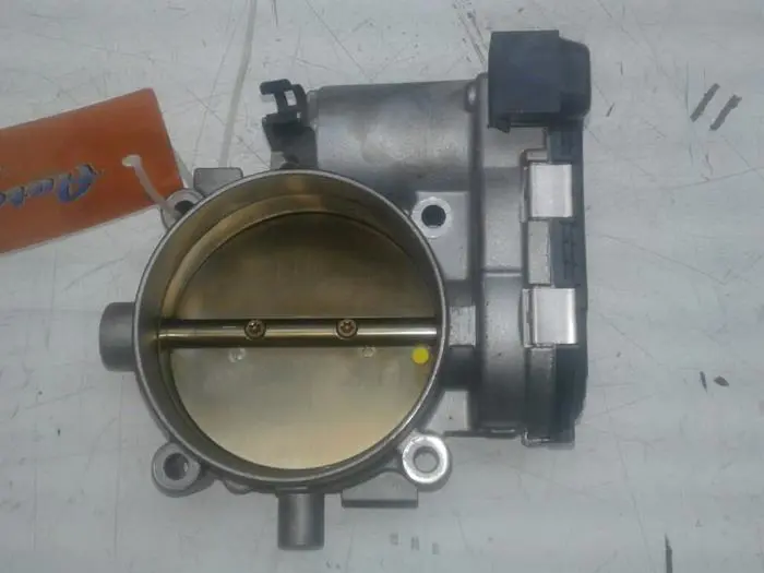 Throttle body Mercedes E-Klasse