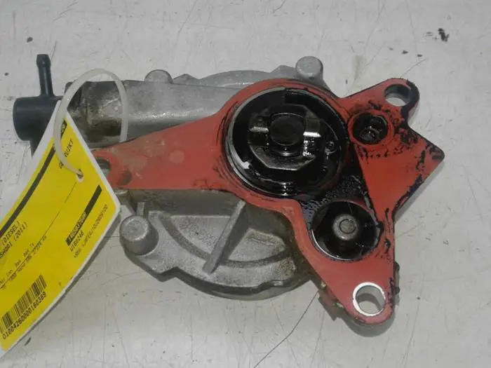 Vacuum pump (diesel) Nissan Qashqai+2