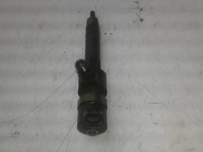 Injector (diesel) Opel Zafira