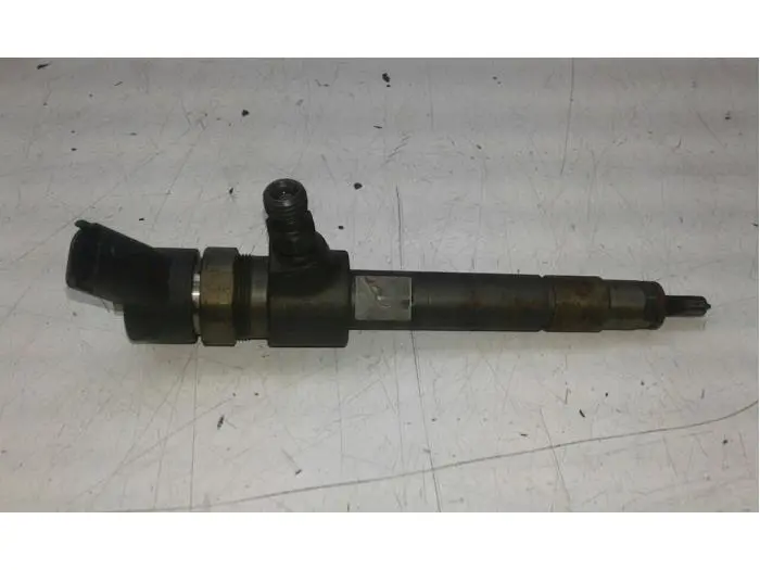 Injector (diesel) Opel Zafira B