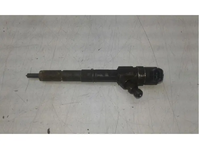 Injector (diesel) Opel Insignia