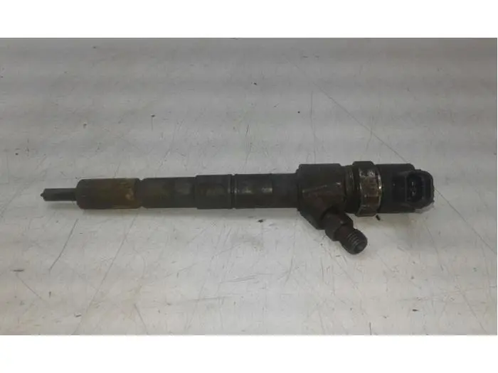 Injector (diesel) Opel Insignia