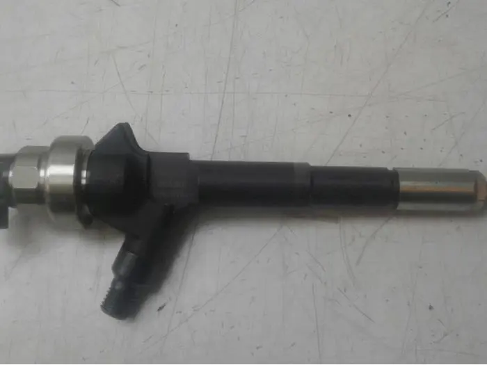 Injector (diesel) Opel Corsa