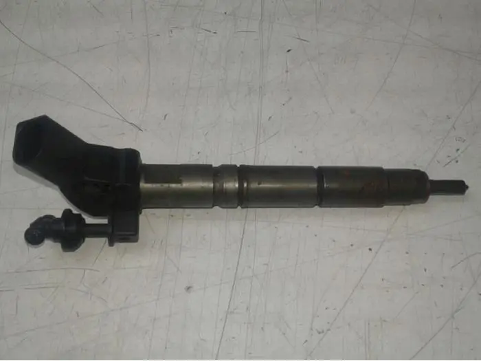 Injector (diesel) Mercedes R-Klasse