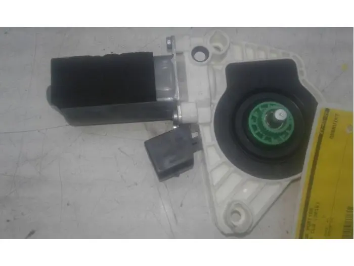 Door window motor Mercedes CLA