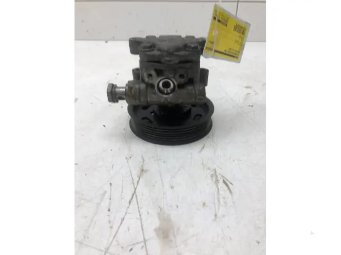 Power steering pump Volkswagen Bora