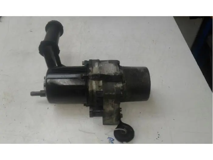 Power steering pump Peugeot 307