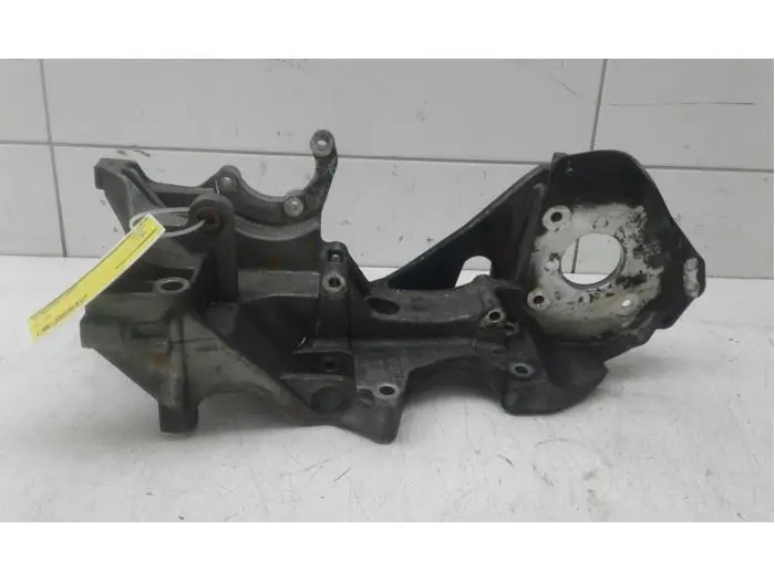 Alternator lower bracket Volkswagen Crafter