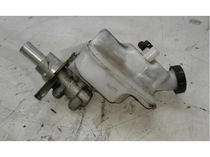 Master cylinder Ford Transit