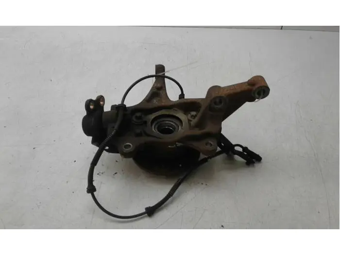 Knuckle, front left Renault Trafic