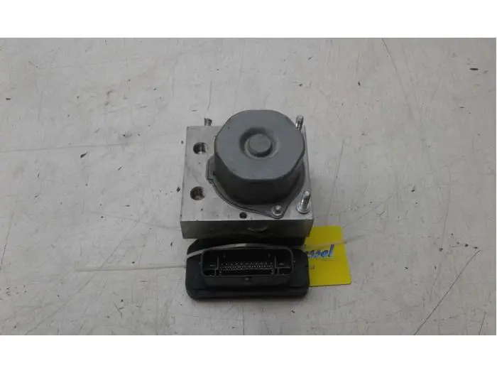 ABS pump Renault Clio