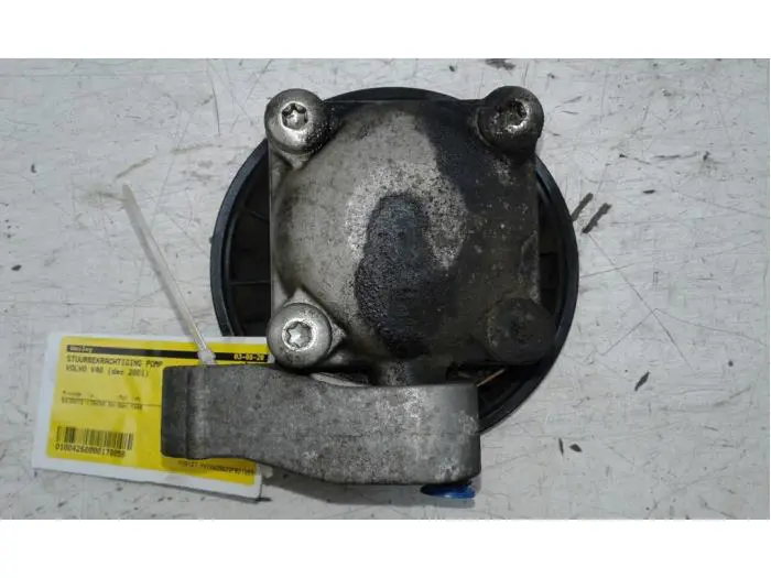 Power steering pump Volvo V40