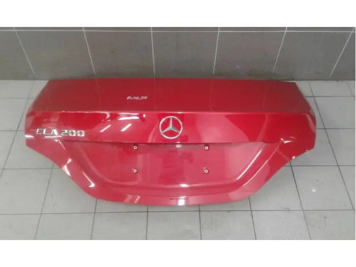 Tailgate Mercedes CLA