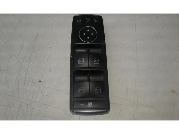 Electric window switch Mercedes CLA