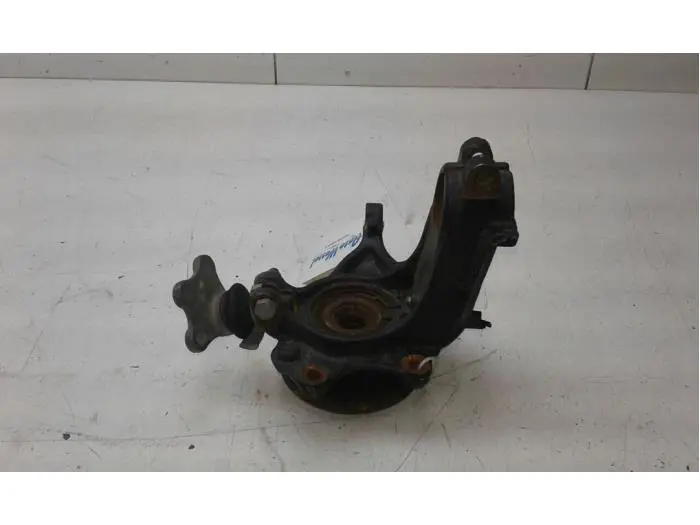 Knuckle, front left Citroen C3