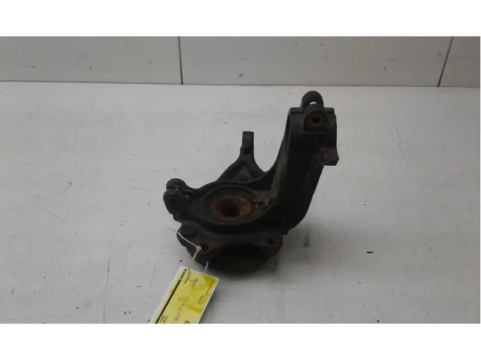 Knuckle, front left Citroen C3